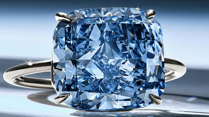 Blue-Diamond.jpg
